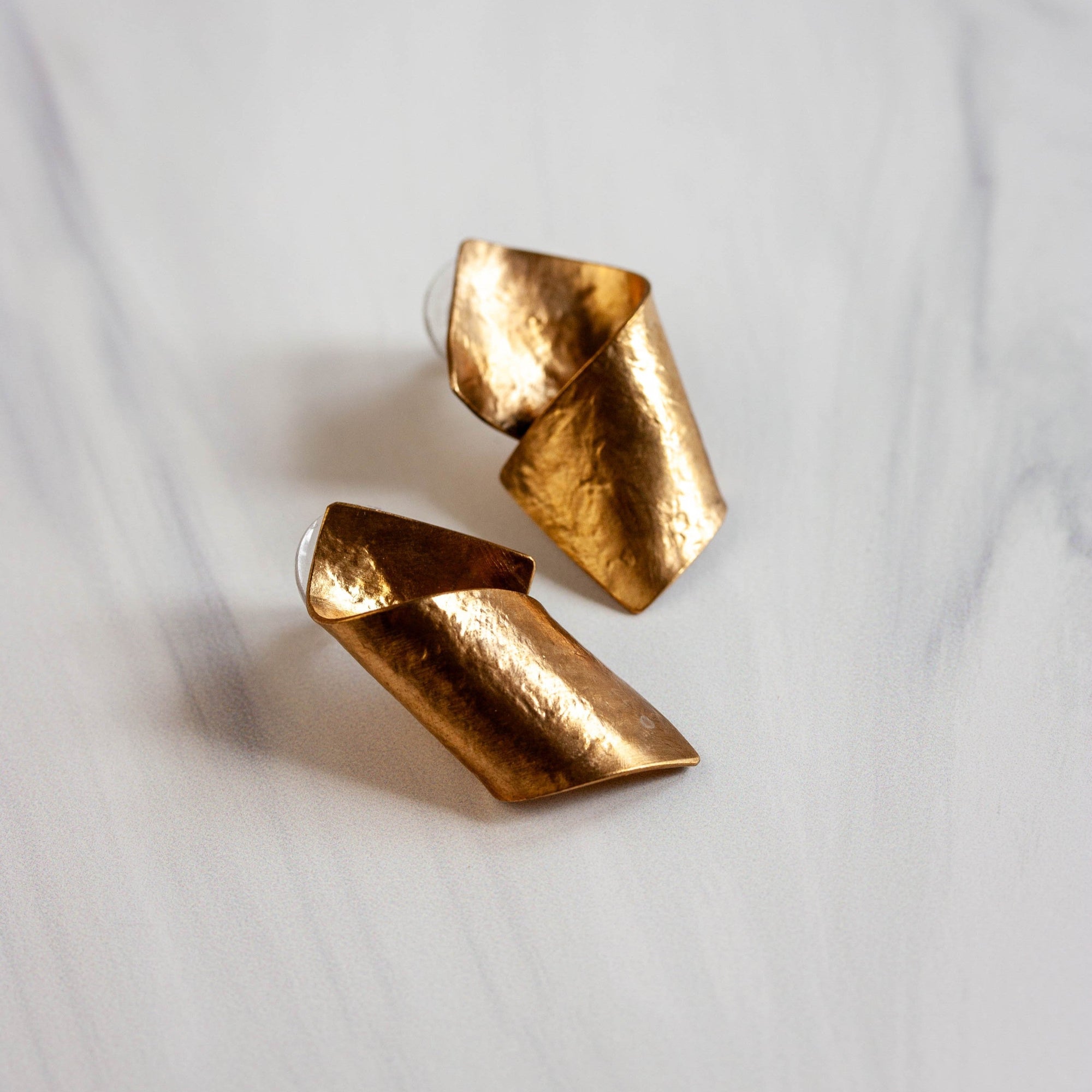 The Wave Earring: A simple fold