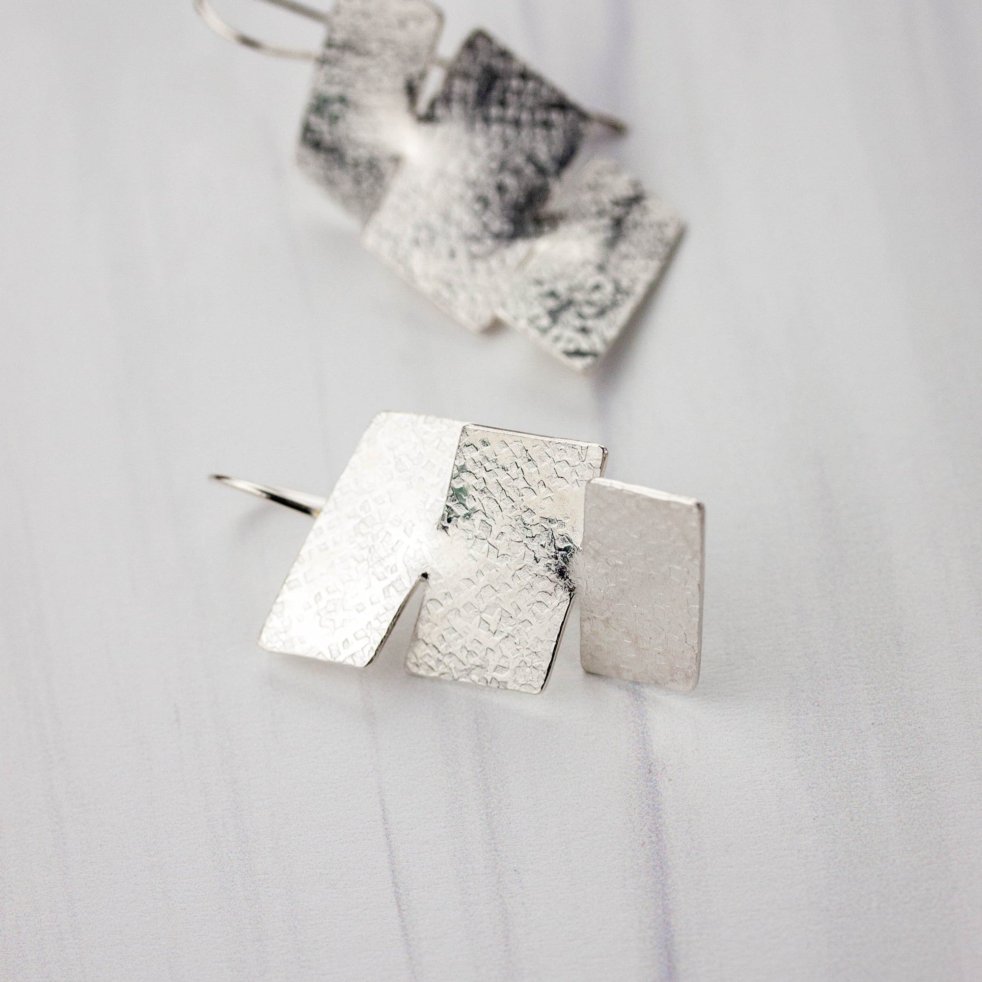 The Helix Earrings: Just like DNA