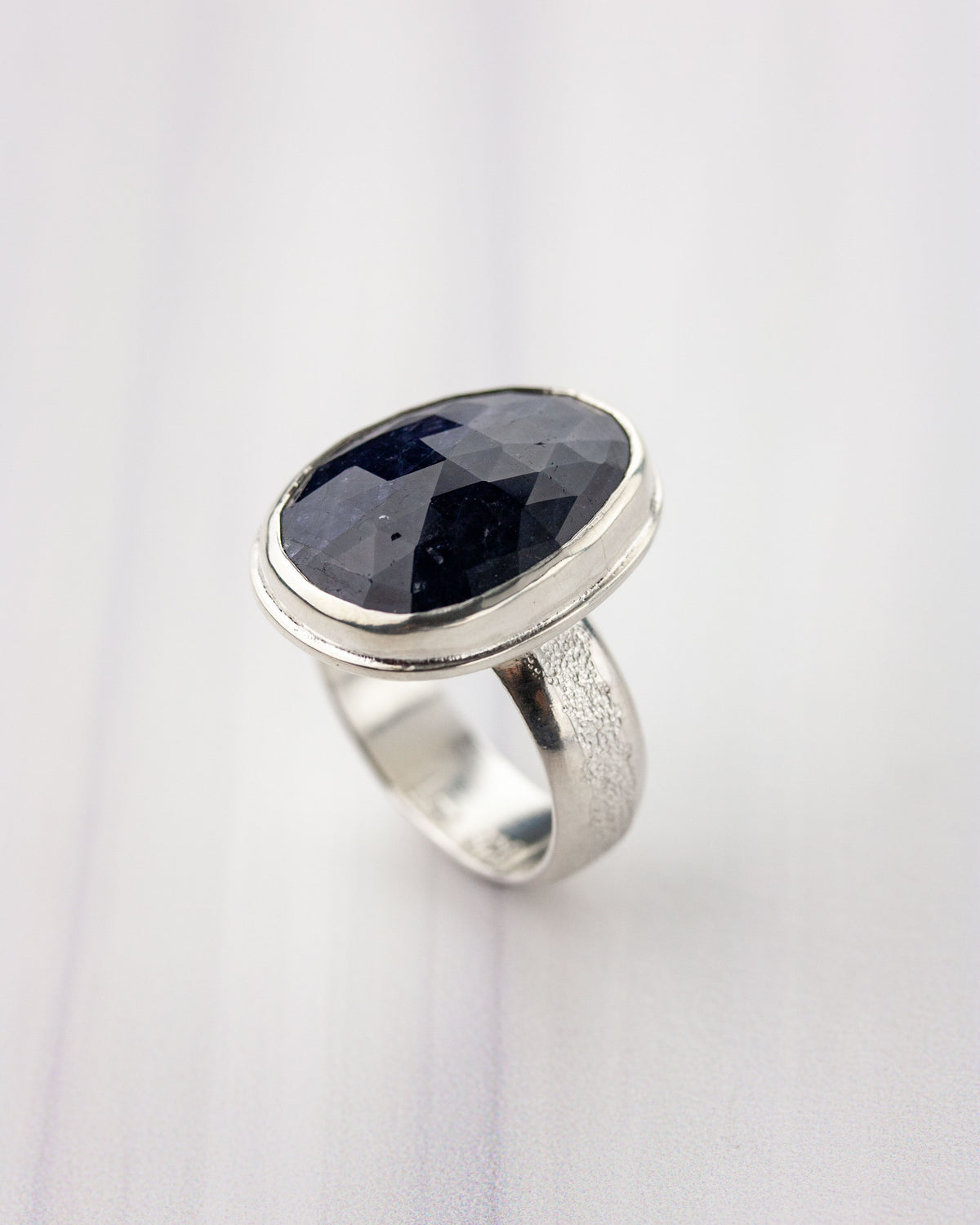 Fathoms | Deep Blue Sapphire Ring - US 7.5