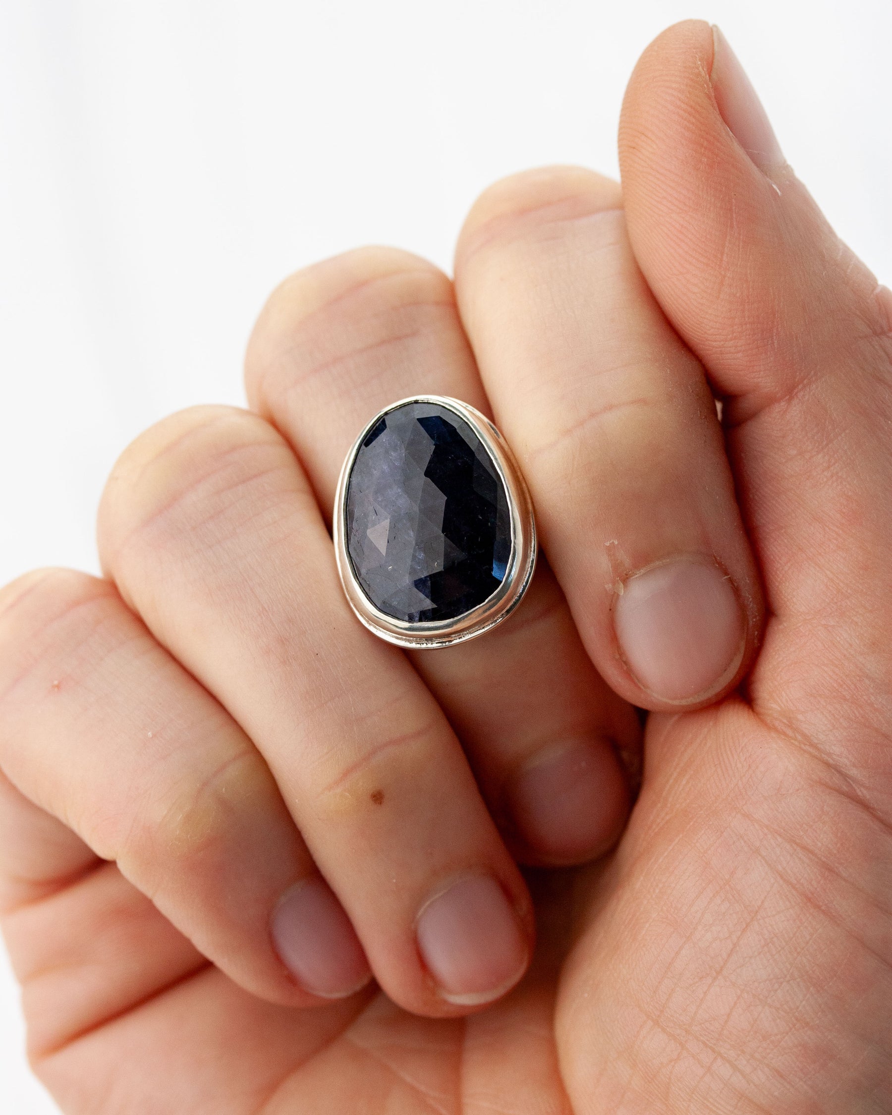 Fathoms | Deep Blue Sapphire Ring - US 7.5