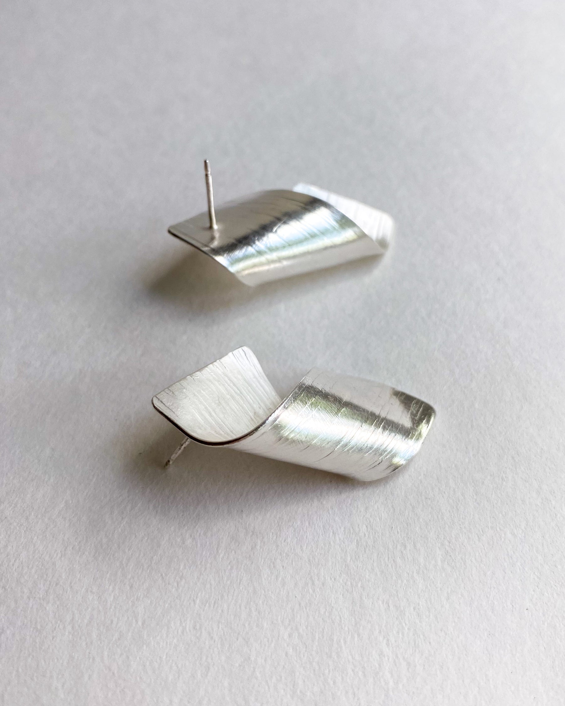 Wave Silver Earrings (Lines)