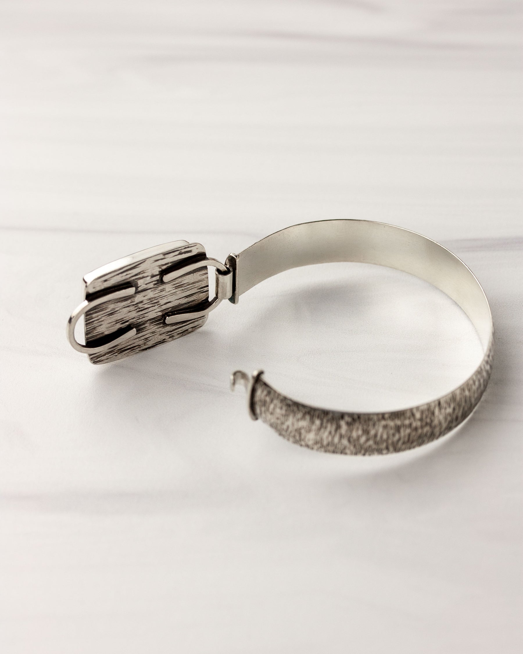 Edge of Reality | Picture Jasper Hinged Bracelet