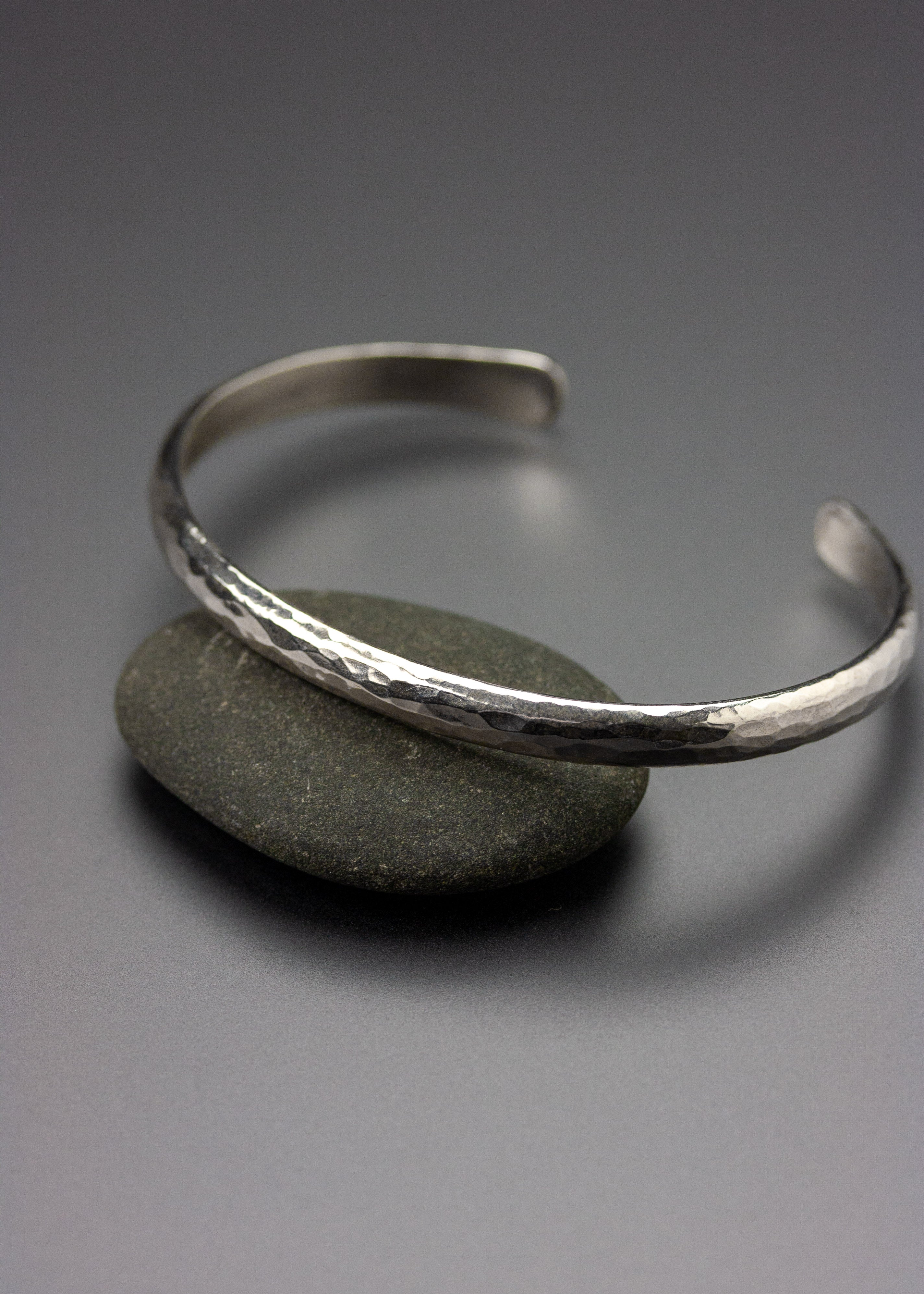 hammeredcuff-6.jpg?v=1704473284