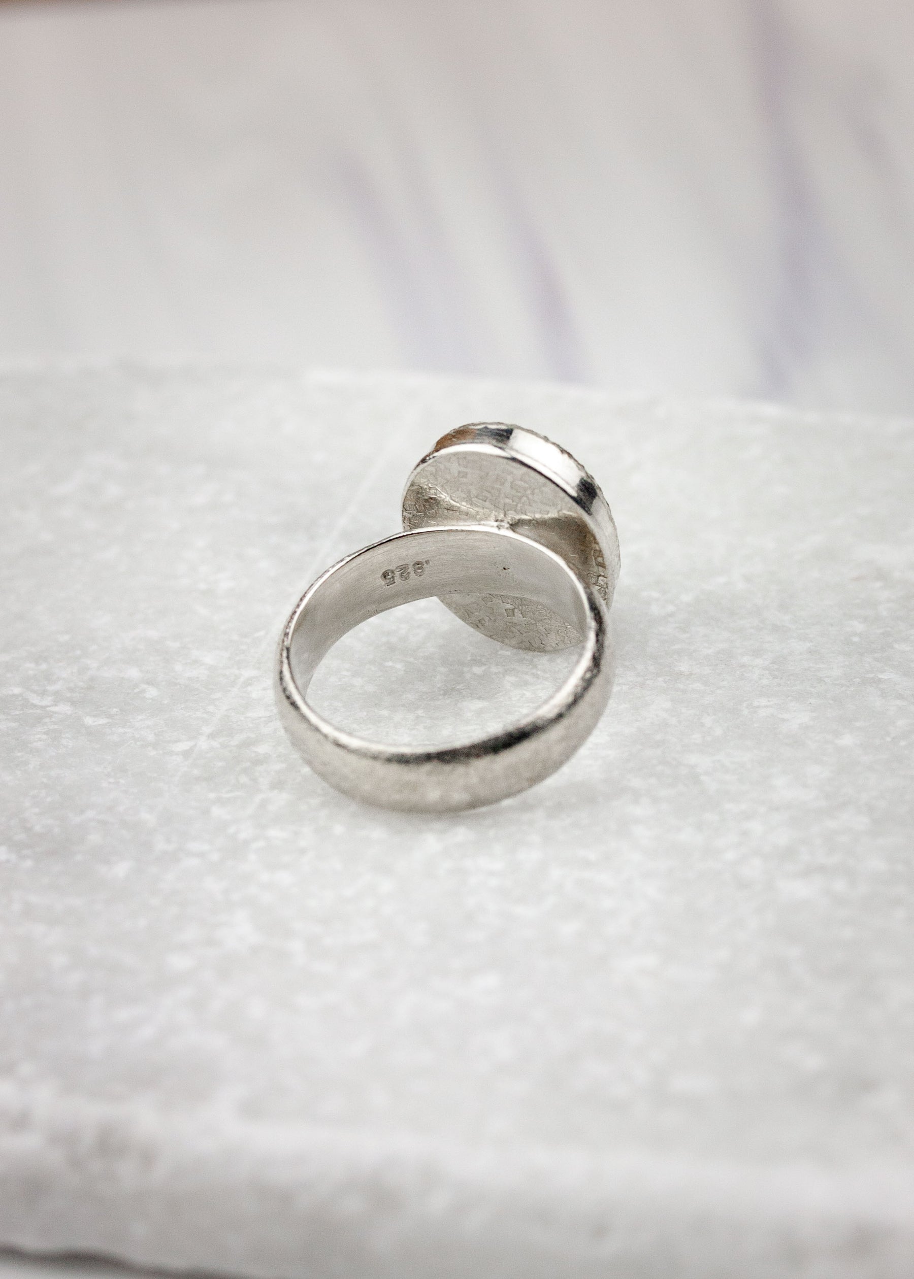 Orka | Carnelian Ring - US 9