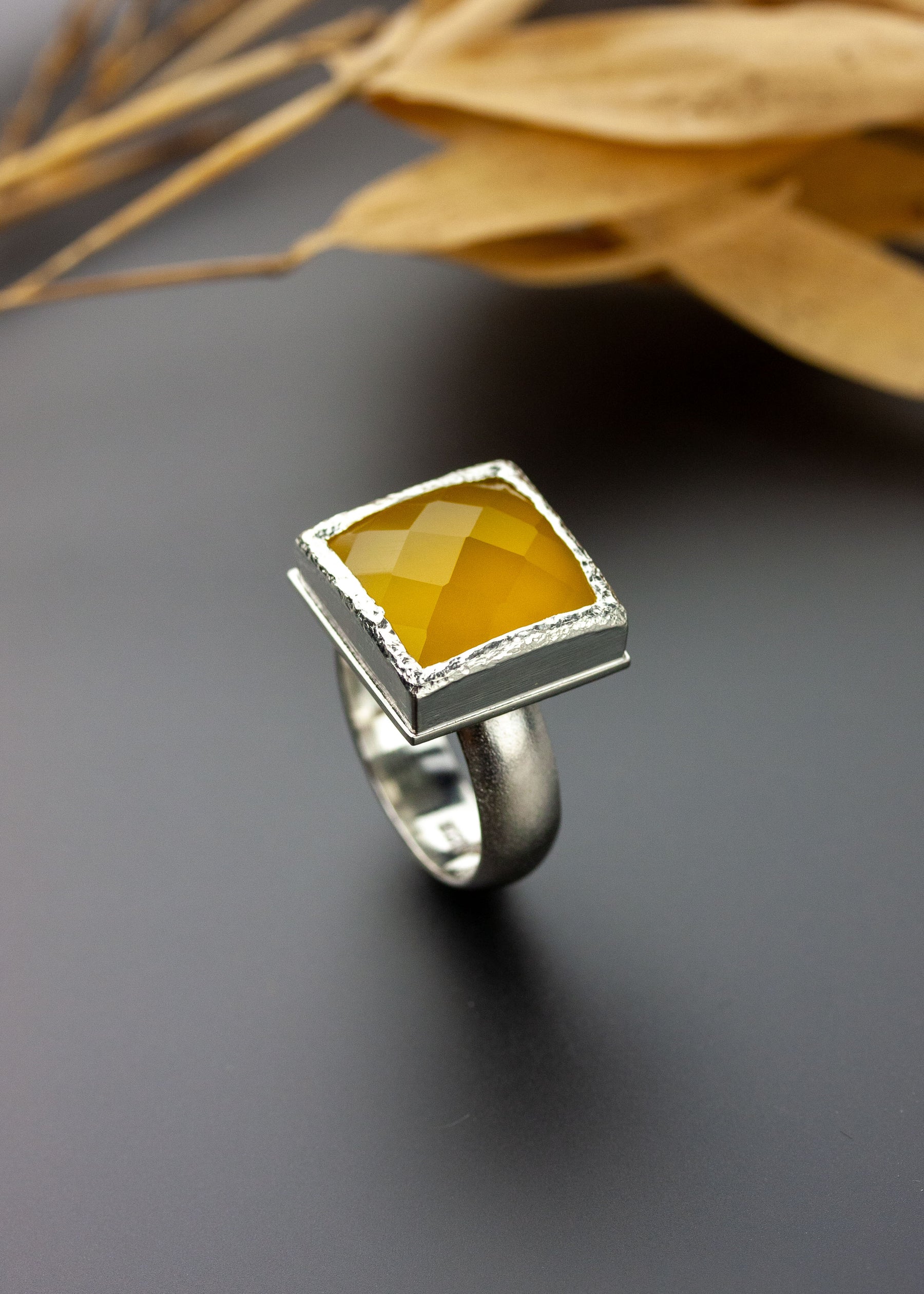 Sulis | Yellow Chalcedony Ring - US 8.5