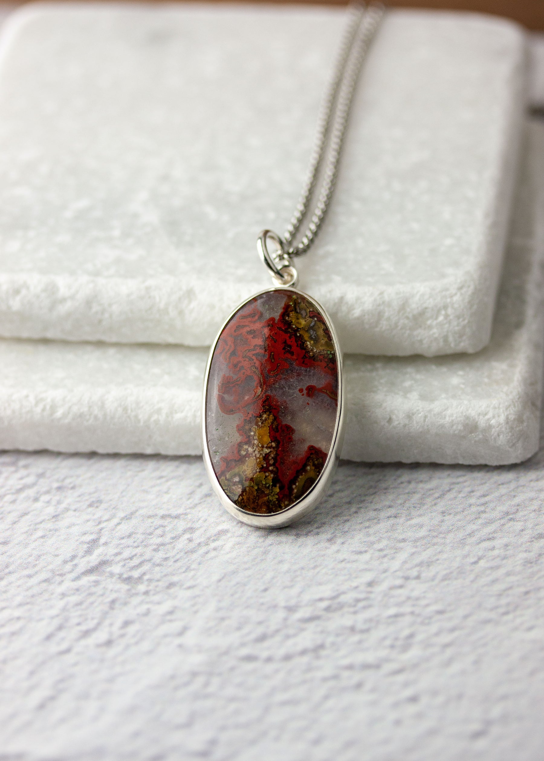 Marais Pendant