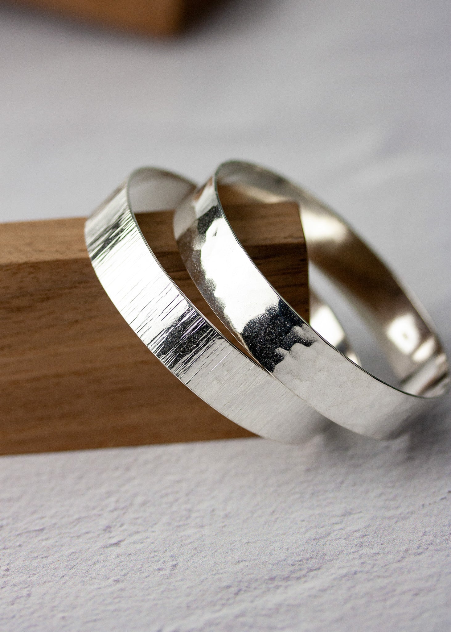 Ripples Wide Bangle
