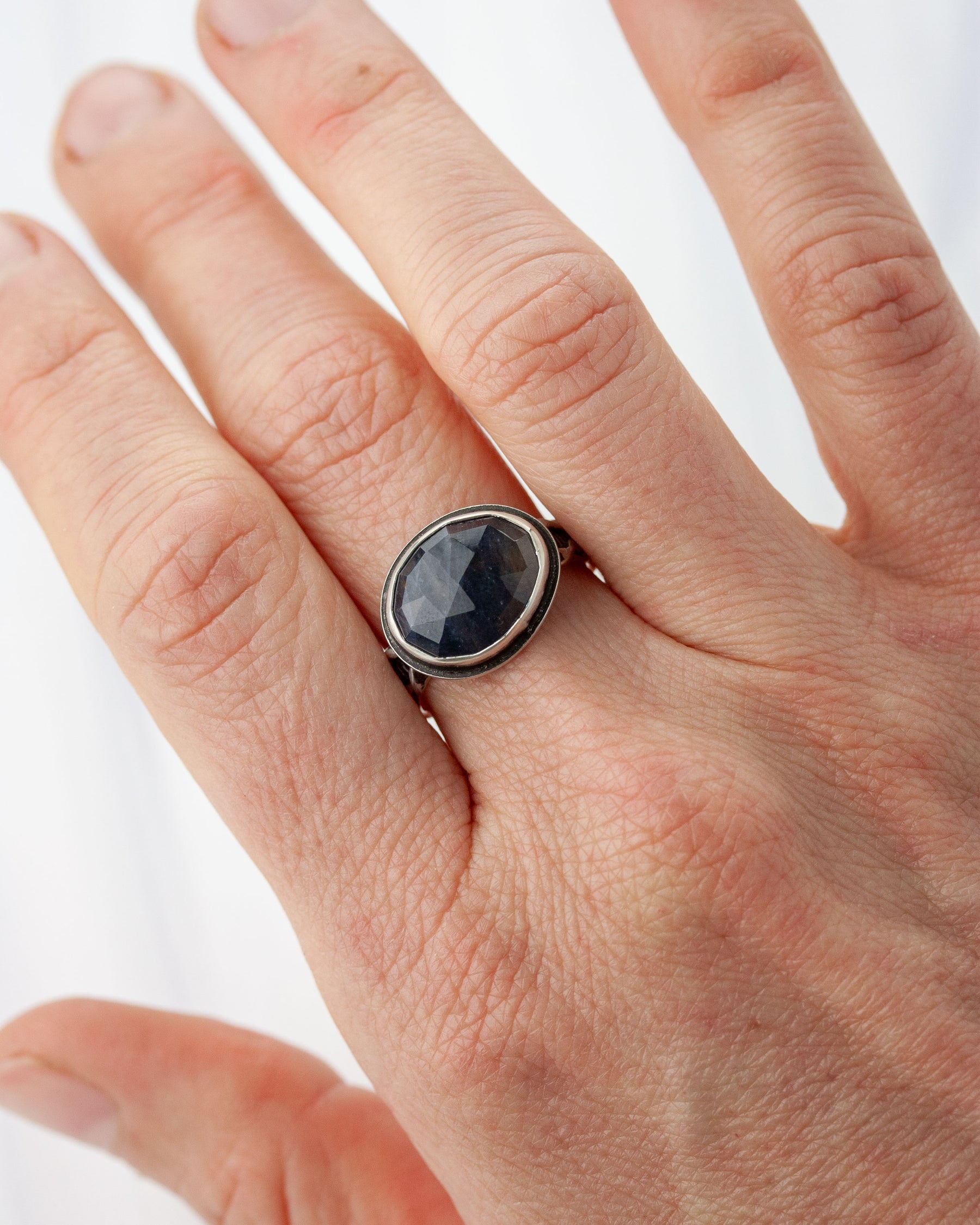 Dark Blue Sapphire Ring - US 7