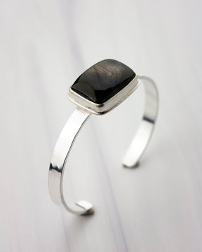 Deep Space | Labradorite Hammered Silver cuff (rectangle)