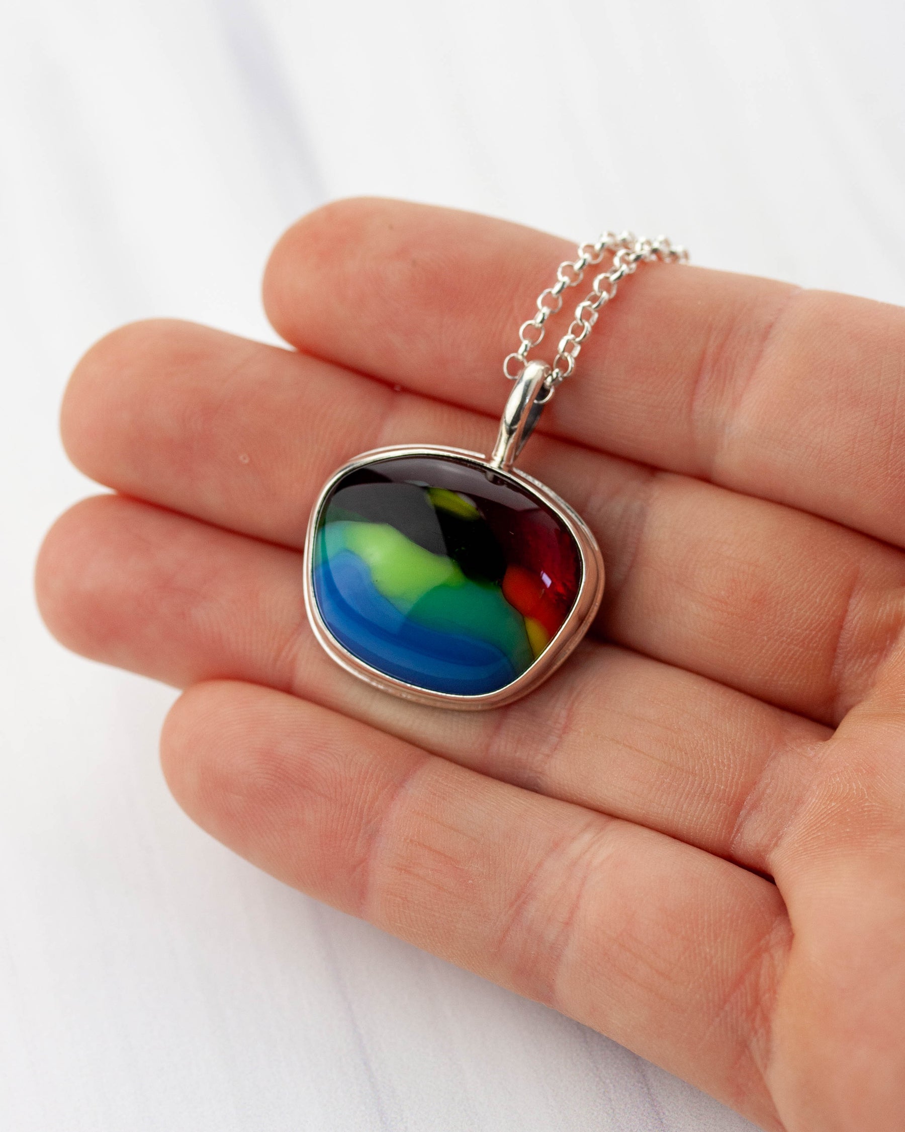 Chromatic | Rainbow glass pendant