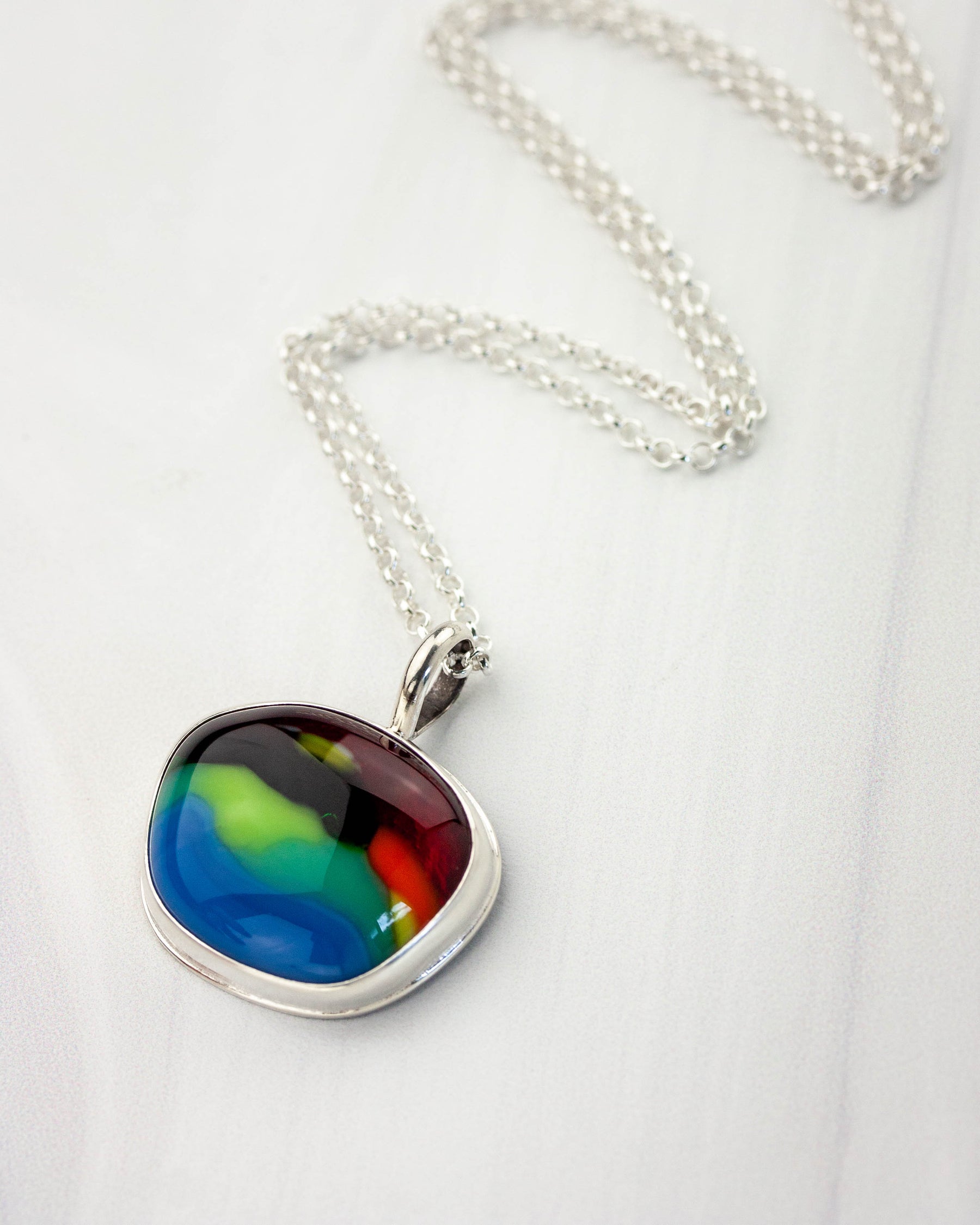 Chromatic | Rainbow glass pendant