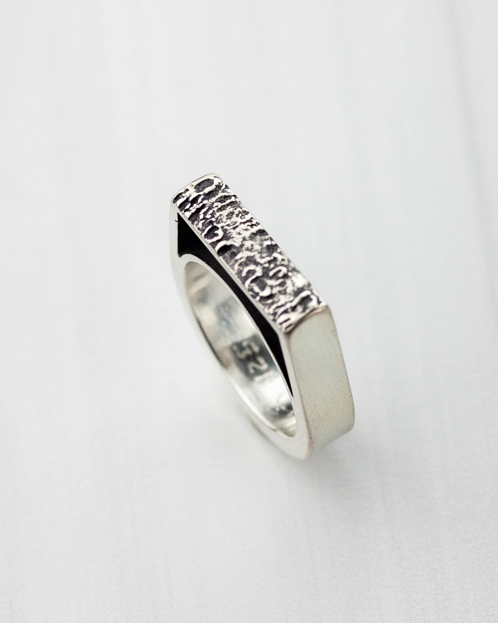 Wild Seas | Sterling silver Upright Rings