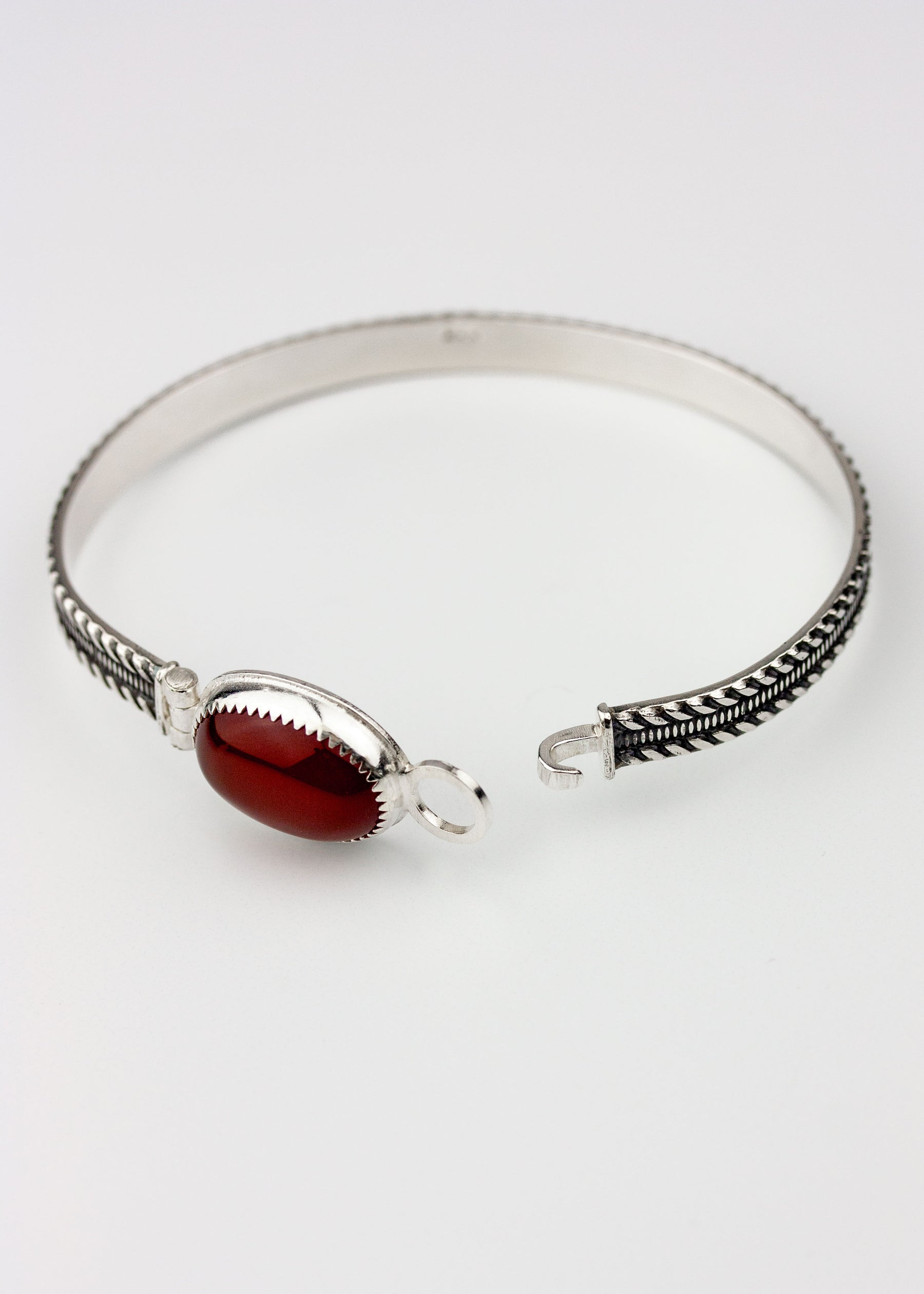 Orka | Carnelian Tension Bracelet