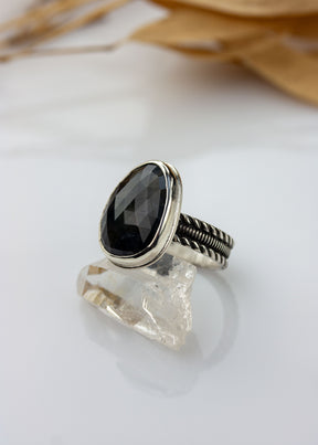 Fathoms Sapphire Ring - US 8.5